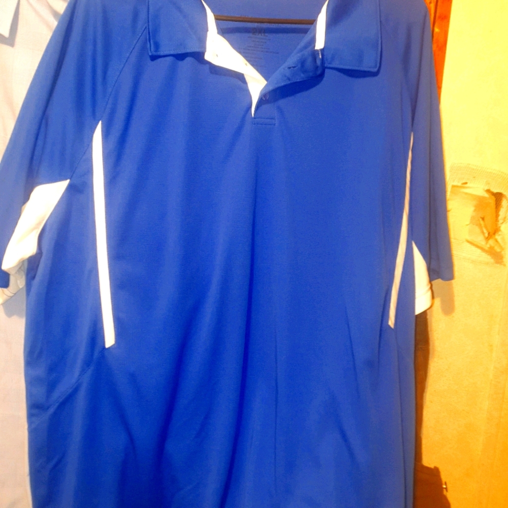 Brand new Avenger Polo